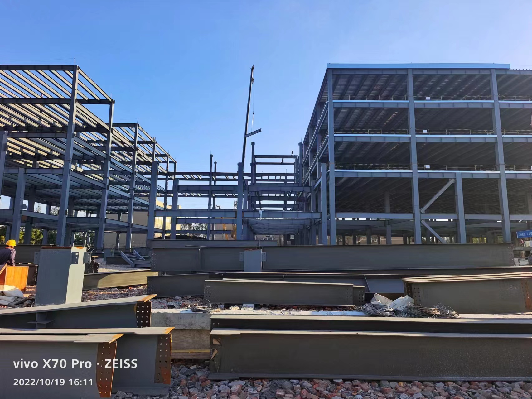 上海談鋼結(jié)構(gòu)建筑工程的穩(wěn)定性設(shè)計13585605056周先生 上海談鋼結(jié)構(gòu)建筑工程的穩(wěn)定性設(shè)計13585605056周先生