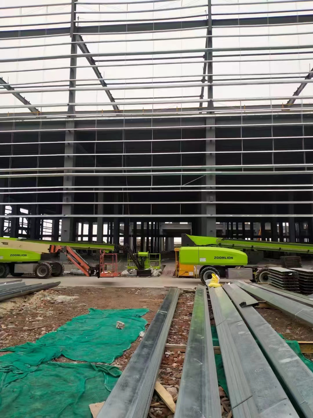 上海鋼結(jié)構(gòu)公司13585605056周先生 上海鋼結(jié)構(gòu)公司13585605056周先生